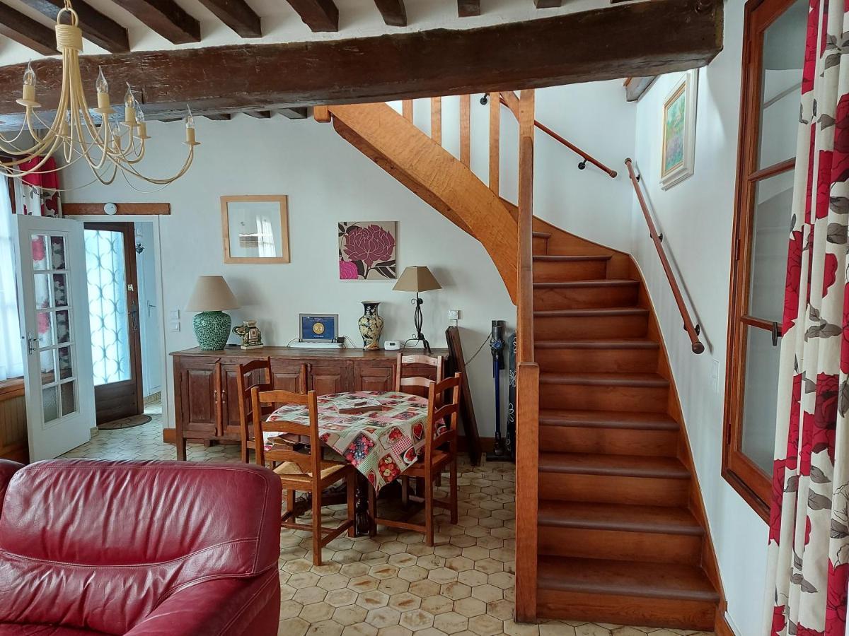 Chez Robins Vila Trie-Château Exterior foto